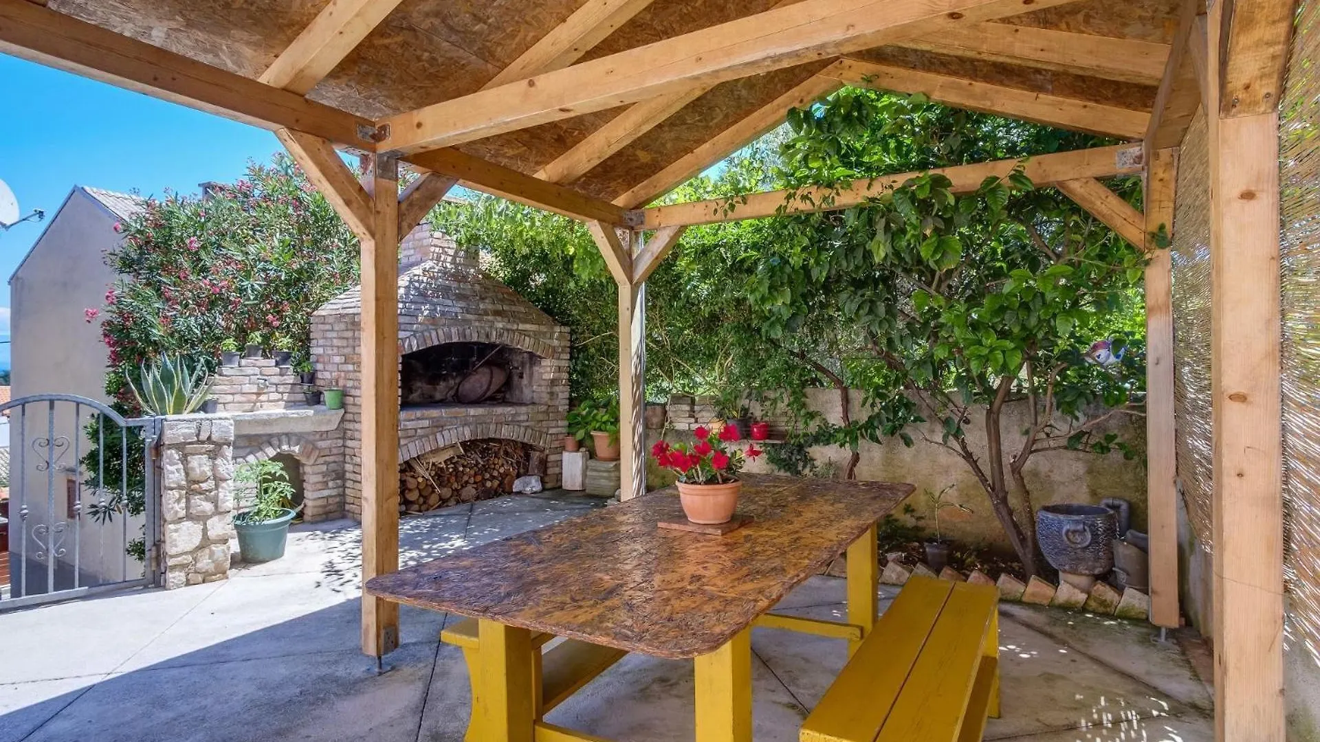 Apartments Stipe Mali Losinj