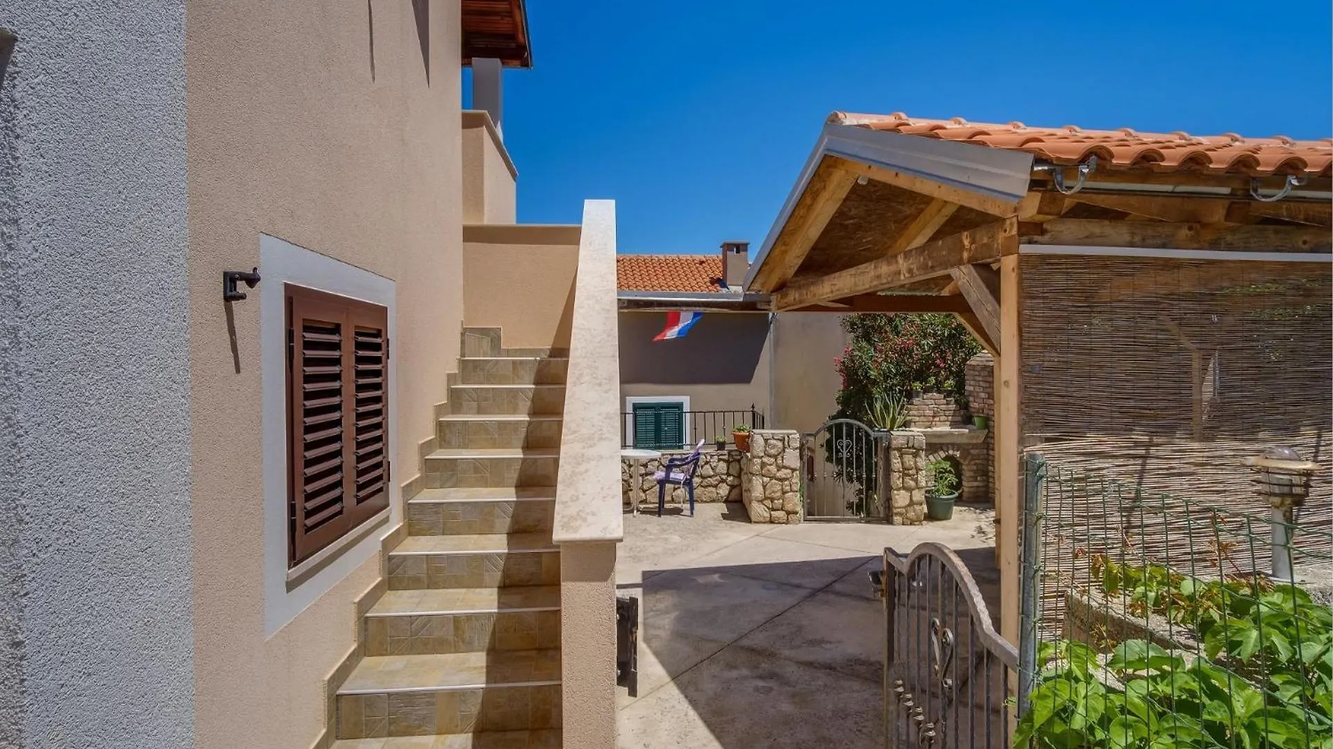 Apartments Stipe Mali Losinj 0*,  Croatia
